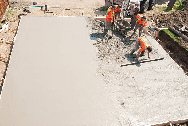 Best Concrete Sidewalk Installation in Santa Rosa, TX